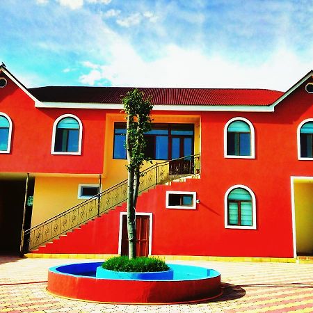 Seki Qonaq Evi Motel Buitenkant foto