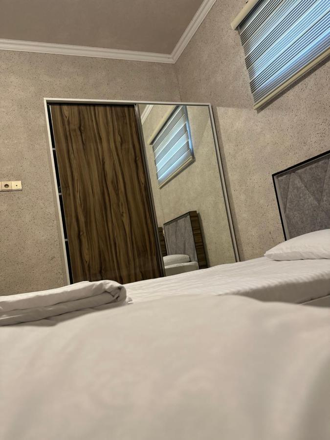 Seki Qonaq Evi Motel Buitenkant foto