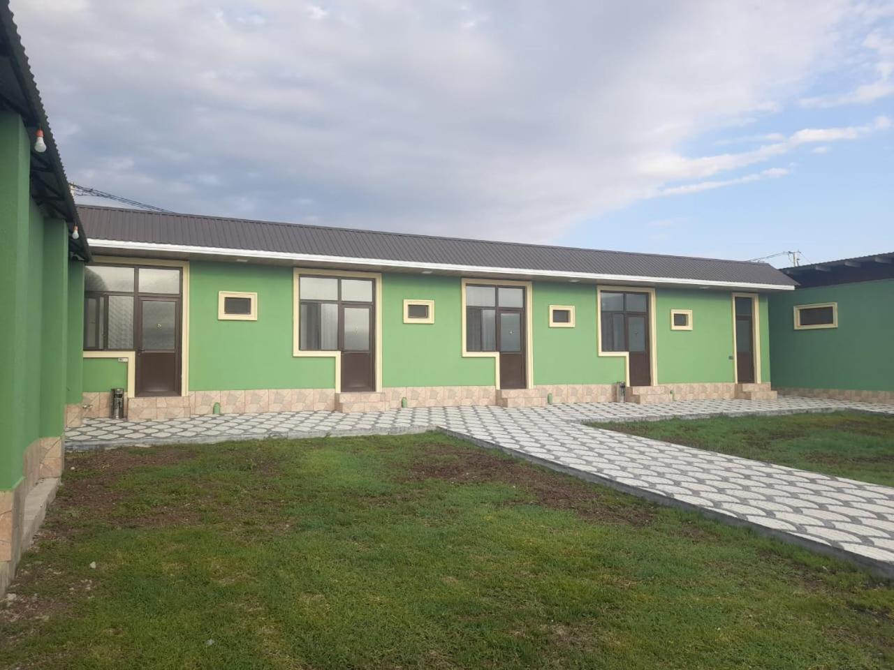 Seki Qonaq Evi Motel Kamer foto