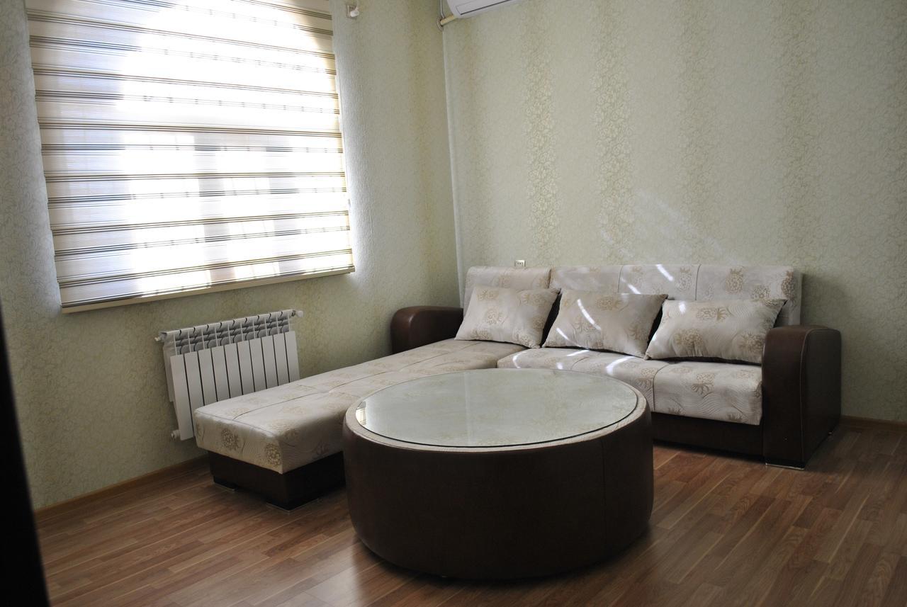 Seki Qonaq Evi Motel Buitenkant foto