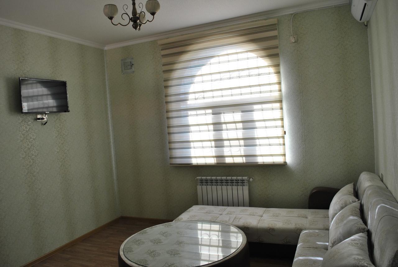 Seki Qonaq Evi Motel Buitenkant foto